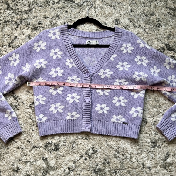 🔥Floral Hollister Cardigan - Picture 8 of 10